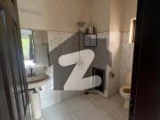 In Askari 5 Sector C 2300 Square Feet Flat For rent...