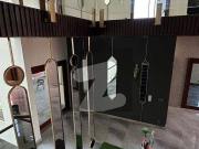 In DHA Phase 7 Extension 100 Square Yards House For Sale