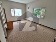 In DHA Phase 8 House Sized 500 Square Yards For sale