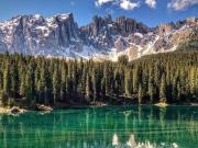 IN ESTATE NELLE DOLOMITI MONOVANO ACCESSORIATO 4 POSTI LETTO