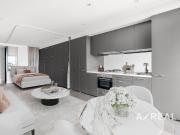 Vacant one bedroom excellence in South Yarra's finest