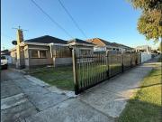 IN THE HEART OF SUNSHINE!