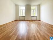 In U Bahn Nähe: Singlewohnung in wunderschönem Altbau