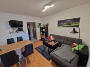 In Velden mit Aussicht auf die Karawanken