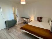 Inc All Bills 3 Double Rooms 2 Baths near LBS NW8