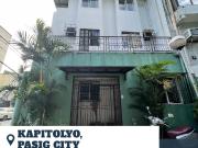 Income Generating! 2 Storey House for SALE at Kapitolyo,...