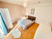 Incredible Location converted pub near the canal! 65WATE...