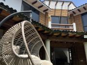 INCREÍBLE CASA CON UBICACIÓN EXCEPCIONAL