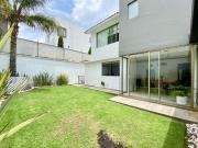 INCREIBLE CASA EN VENTA EN BOSQUE ESMEALDA CON AMPLIO...