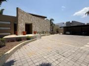 Casa en Venta | 3 recamaras + Alberca y Jacuzzi |...