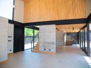 INCREIBLE CASA MINIMALISTA COLEGIO NEWLAND