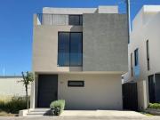 INCREÍBLE CASA NUEVA DENTRO DE COTO EN PARQUES VALLARTA