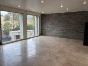 Increíble departamento de 3 recámaras con jardín privado