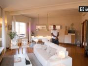 Increíble habitación en un apartamento de 3 dormitorios...