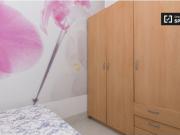 Increíble loft con cama doble, cocina y baño privado en...