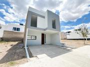 ¡Increíble Preventa de casa en Senderos de Monteverde!