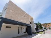 Increible Residencia de Lujo en Fracc. Bosque Cedros,...