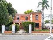 Increíble Residencia en García Ginerés en Venta