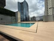 Incremente seu estilo de vida: Cobertura com piscina com...