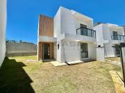 Incriveis Casas Duplex de 4Q sendo 3 Suítes até 2 vagas...