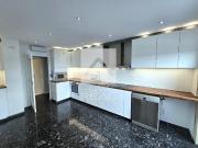 Incrível Apartamento T3 com Terraço, Garagem Box e...