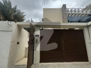 Independent separate entrance portion available on ahmed...