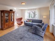Individuelle, hochwertige 4 Zimmer Wohnung