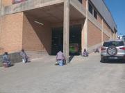 industrial building to let benrose