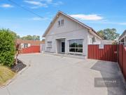 Industrial office needed? Here it is for you.