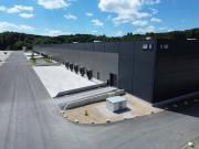 Industrie und Gewerbehallen mit Flächen von ca. 2.350...