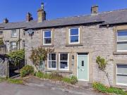 Ingleside Cottages, Smalldale, 2 Bedroom End