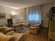 INGRESSO INDIPENDENTE SANZIO SANTA MARIA 6 vani 190mq