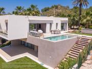 Inmobiliaria Independiente con Piscina en Alicante San...
