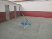 INMOBILIARIA LA MANCHA VENDE BAJO EN EL CENTRO DE ALBACETE