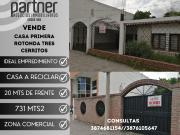 INMOBILIARIA PARTNER VENDE CASA A RECICLAR.TERRENO...