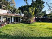 Inmueble con ubicación Comercial y uso de suelo mixto...