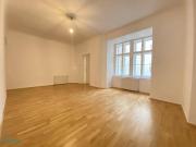 INNENSTADT GARCONNIERE IN RUHIGER INNENHOFLAGE