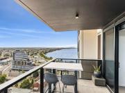 Inner City Convenience With A Stunning Outlook