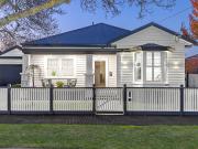 Inner City Elegance: Modern Luxury Meets Classic Charm...