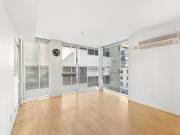 Inner City Living in a Boutique Block at the Paris End...