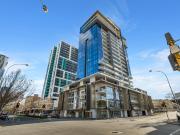 Inner City Resort Style Living with a 22m2 balcony