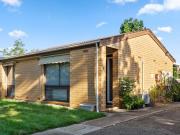 Inner North Ease with City Fringe Lifestyle Appeal