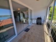 Insel Krk Apartment mit Meerblick, 60 m vom Strand