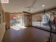 INTERESANTE LOCAL PARA MONTAR TU NEGOCIO O CON PERMISOS...