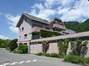 Interessante Wohn und Gewerbeliegenschaft an guter...