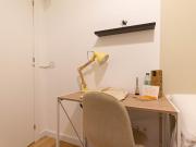 Interesting double bedroom in El Raval