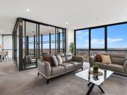 Interim Home Executive Family Apartment in CBD