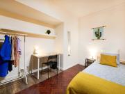 Interior bedroom in a 7 bedroom apartment in Lisbon Room 3