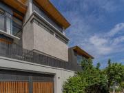 INTERIOR DESIGNED BEST VALUE CORNER HOUSE with VIEW |...