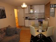 Interior flat to rent in Thamesmead, London